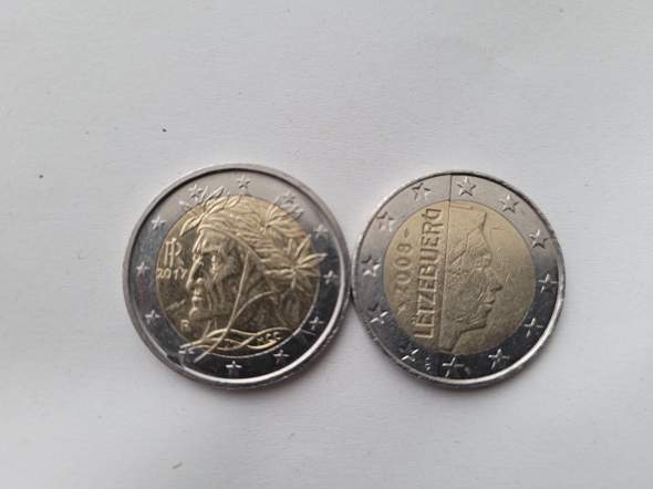 Sind diese 2 Euro Münzen mehr Wert?