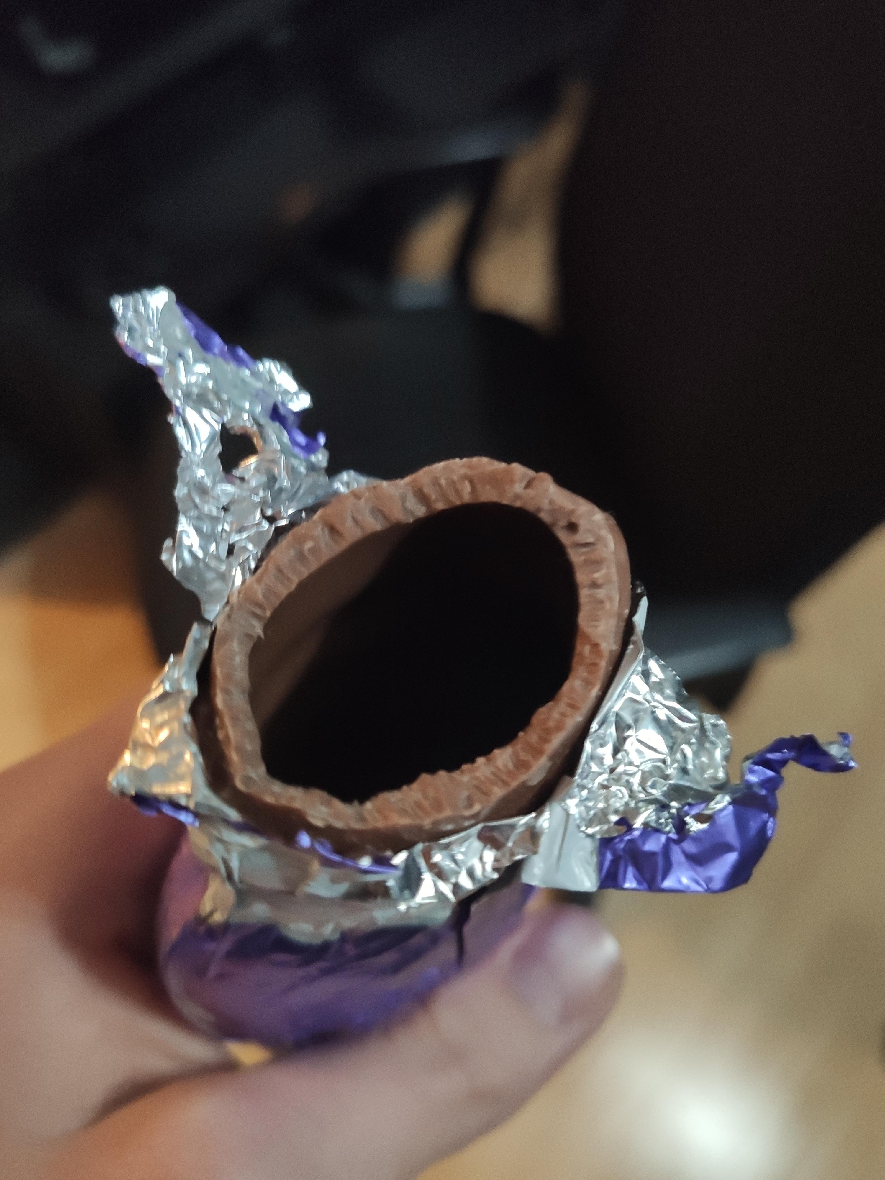 Sind diese Bissspuren von einem Menschen? (Schokolade, Ratten, Keller)