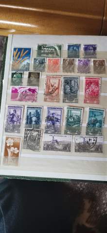 Sind diese Briefmarken etwas wert?