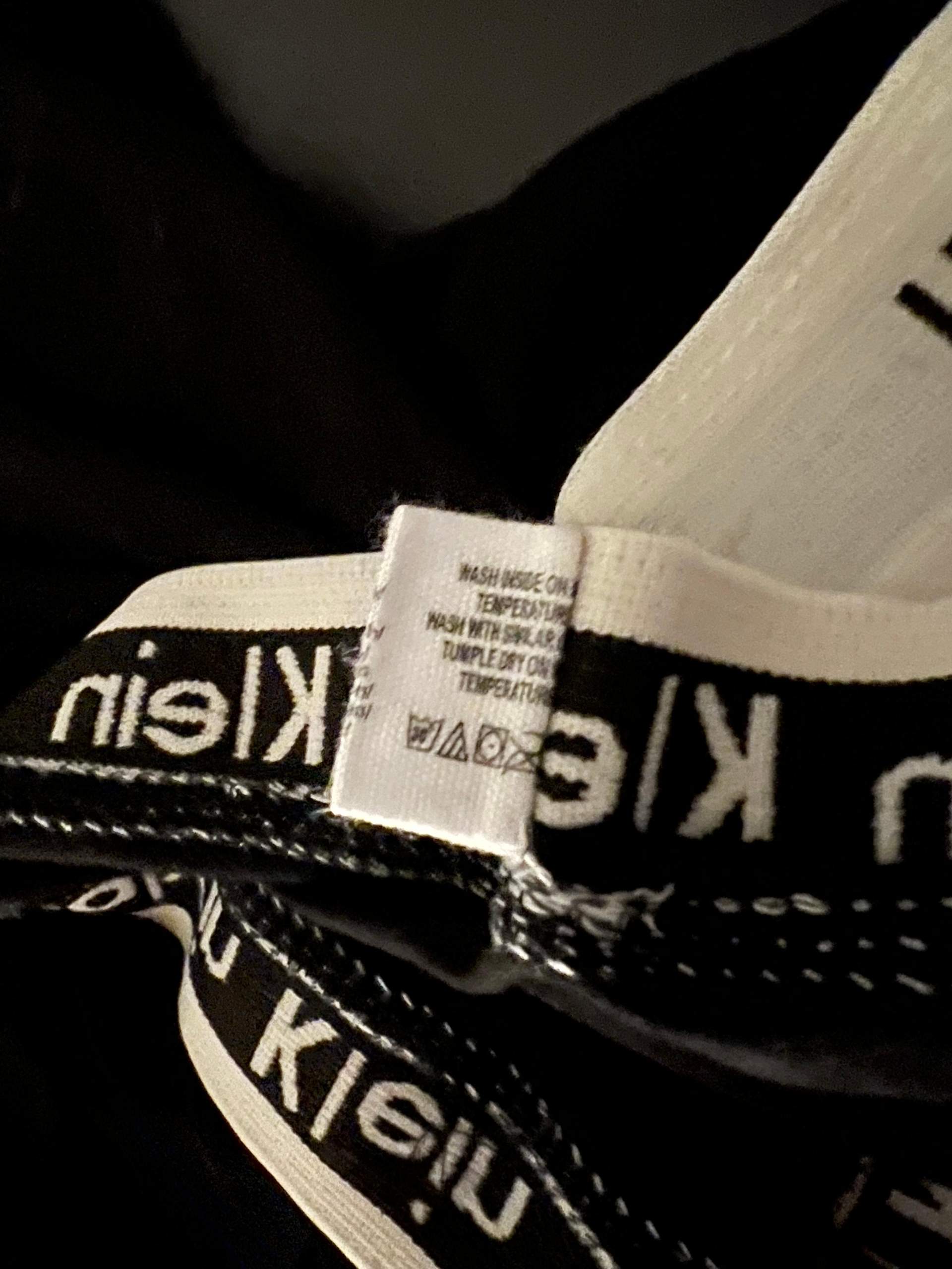 Sind diese Calvin Klein Boxer echt oder Fake? (fakeoderoriginal)