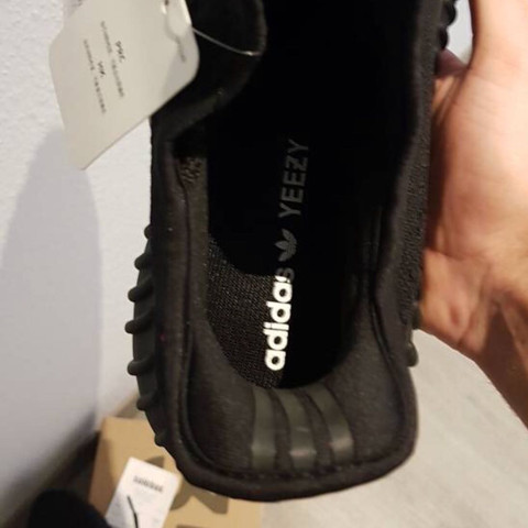 Streifen am rechten Schuh - (Style, Fashion, Fake)