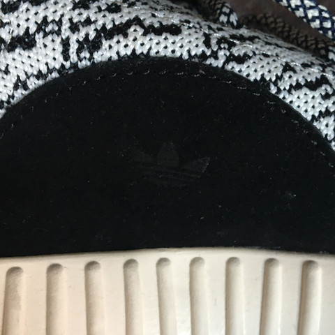 Das Adidas Zeichen - (adidas, Yeezy, West)