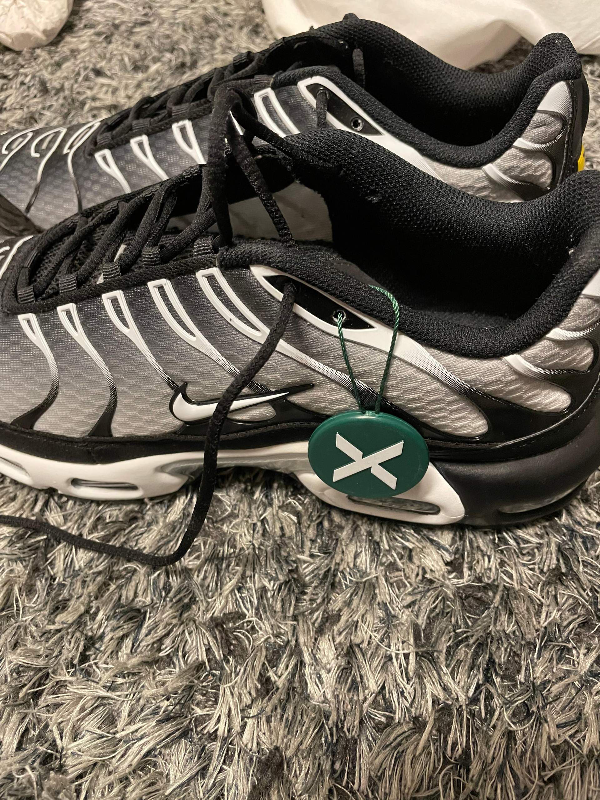 Sind meine Nike tns echt? (StockX, Nike Tn)