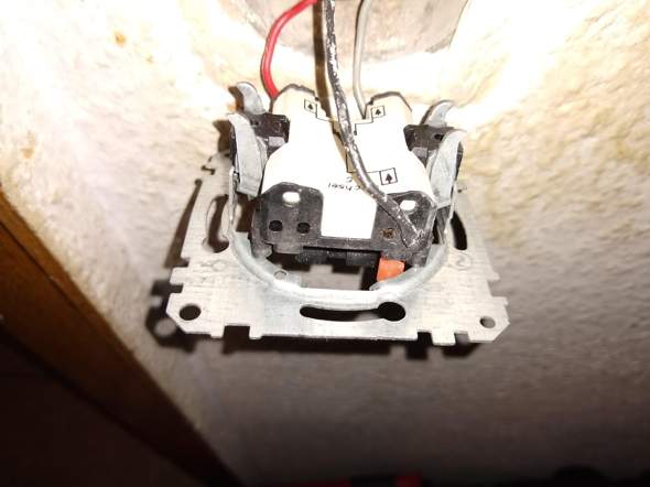 Smarthome Wechsel/Kreuzschaltung ohne Neutralleitung? (Computer