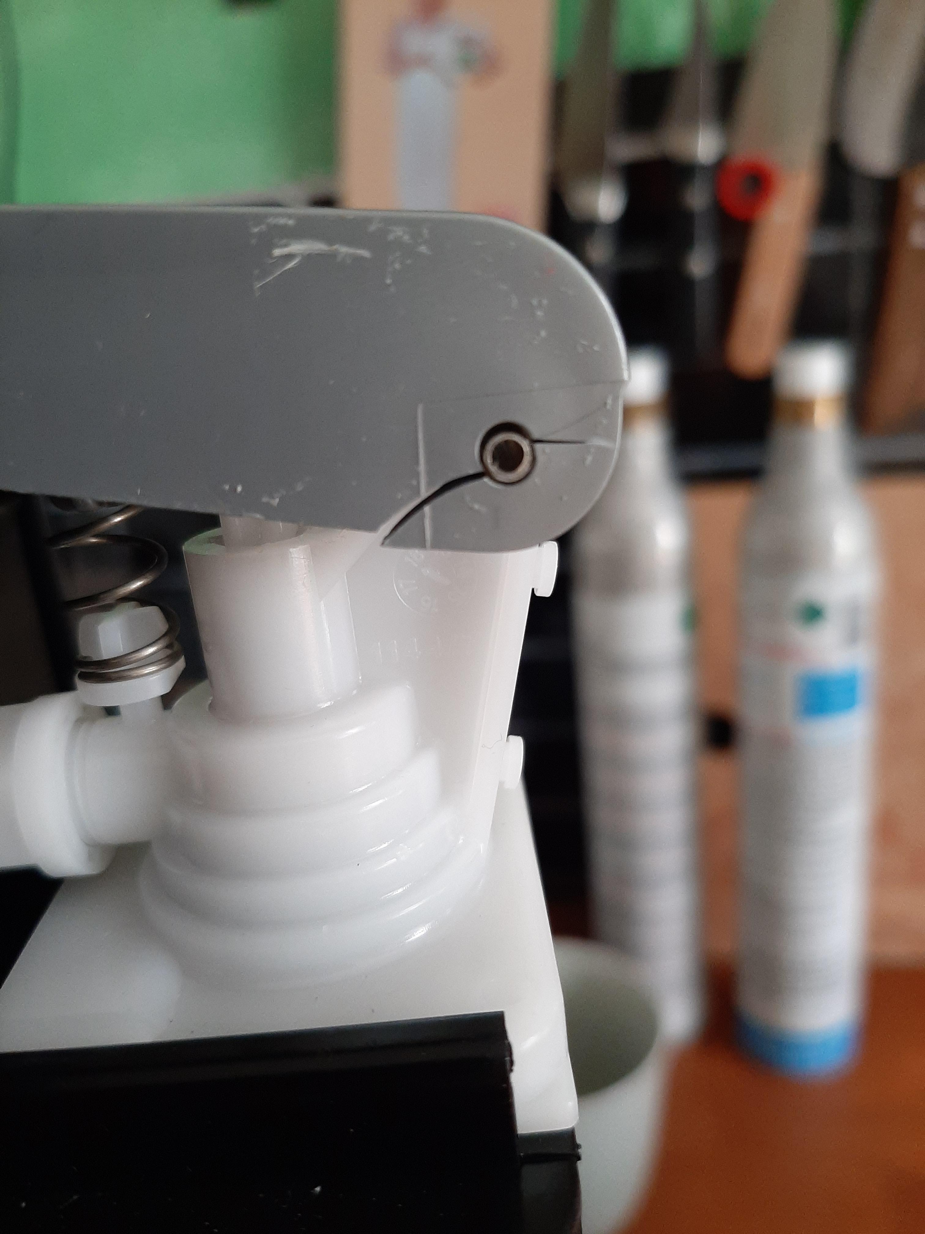 Sodastream Easy Druckknopf Austauschen Technik Technologie Reparaturanleitung