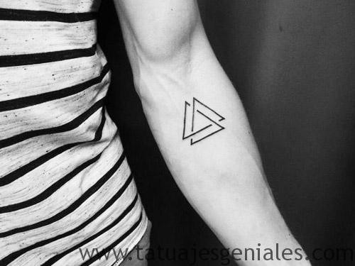 Soll Ich Mir Das Tattoo Stechen Lassen M 17 Junge Pubertat Tattoostudio Soll Ich Mir Das Tattoo Stechen Lassen M 17 Junge Pubertat Tattoostudio