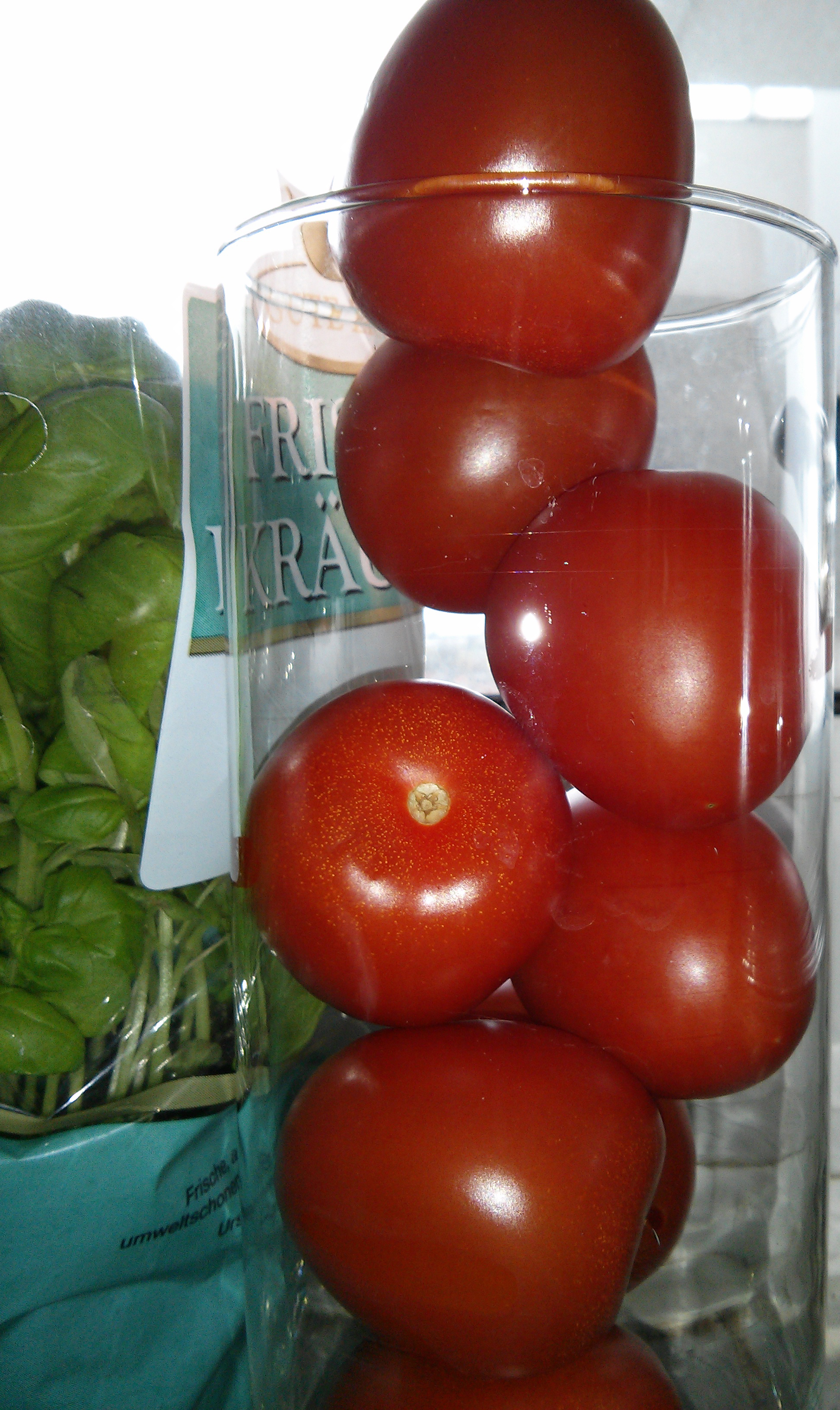 Sollte man Tomaten lieber im Kühlschrank lagern oder so ...