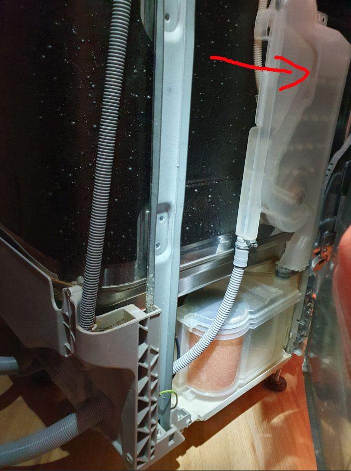 Lg Kühlschrank Zieht Kein Wasser Mehr Spülmaschine von Zanker summt nur und zieht kein Wasser? (Reparatur