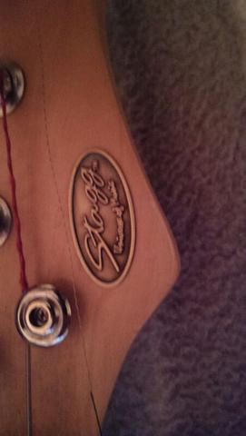 Marke "Stagg" - (Gitarre, Instrument, Bass)