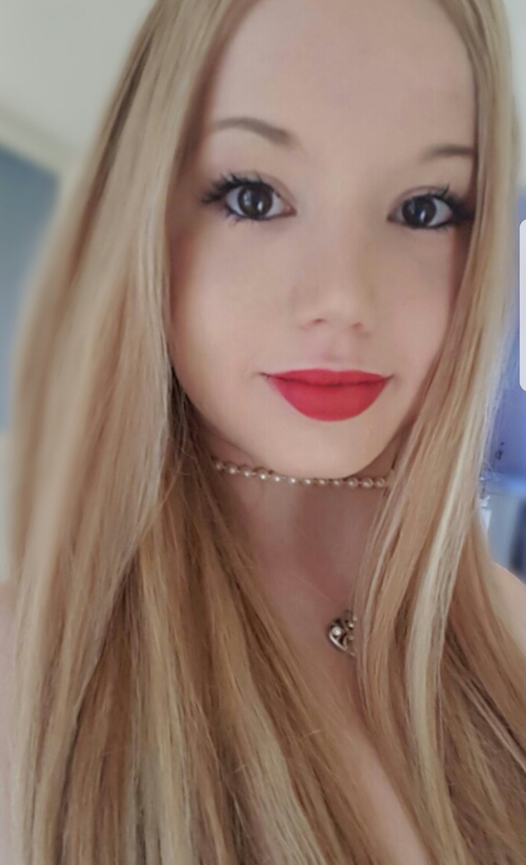 Blonde Asiatin Blonde Asiatin