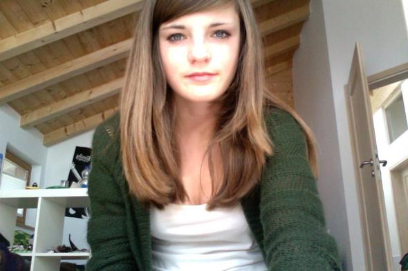 :) - (Haare, Dreads)