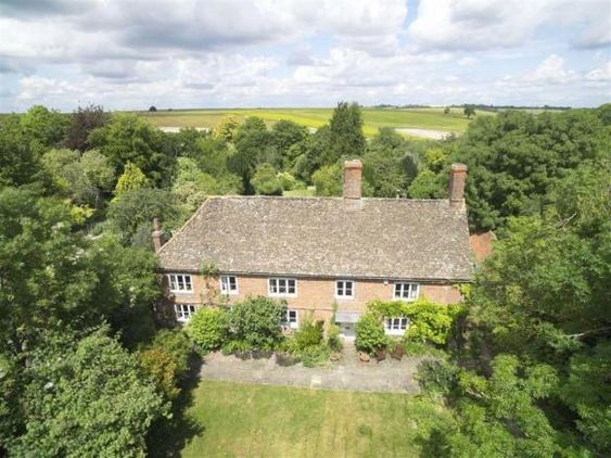 Stil eines Englischen Landhauses bestimmen. Ist das Tudor? (Architektur)