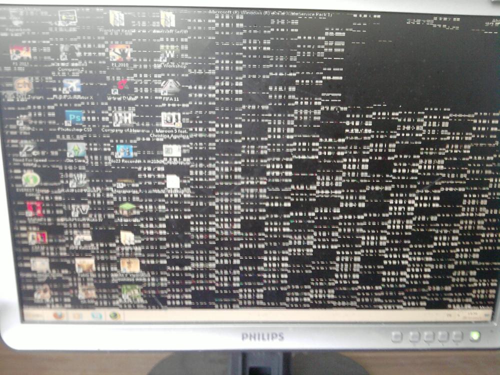 Grüne Streifen Auf Dem Bildschirm Streifen auf dem Bildschirm PROBLEM! (Computer, PC, Grafikkarte)