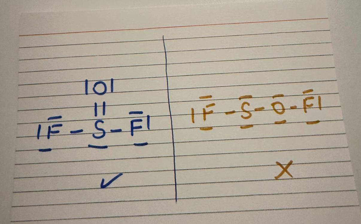 strukturformeln-chemie-physik-naturwissenschaft-molek-le