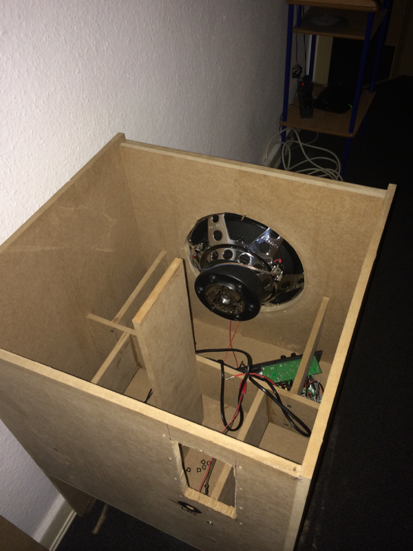 SUBWOOFER Eigenbau Bassreflex Vorne oder Hinten? (DIY, MDF, Hifonics)