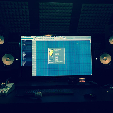 Hoer ein Foto meines Studios - (Musik, FL Studio, Musiker)