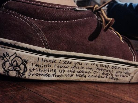 Suche Einen Spruch Den Ich Auf Meine Schuhe Schreiben Will Ideen Spruche Poetisch