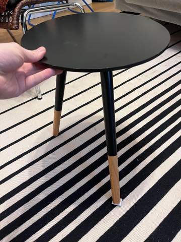 Suche genau diesen Tisch?