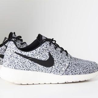Roshe Run Schwarz Weiß Gepunktet Roshe Run Schwarz Weiß Gepunktet