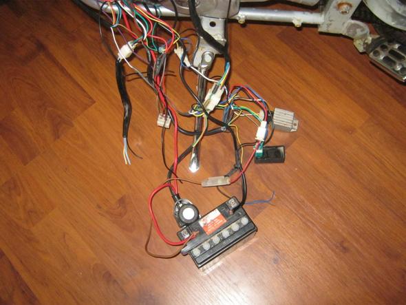 Suche Schaltplan für Motor 50cc vollautomatik 4 takt minibike