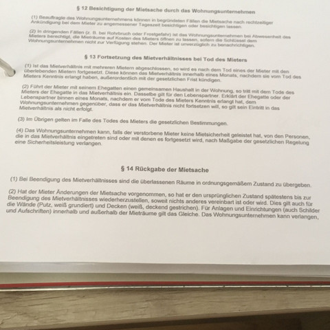 Tapeten bei Auszug abnehmen? (Wohnung, Mietrecht, Vermieter)