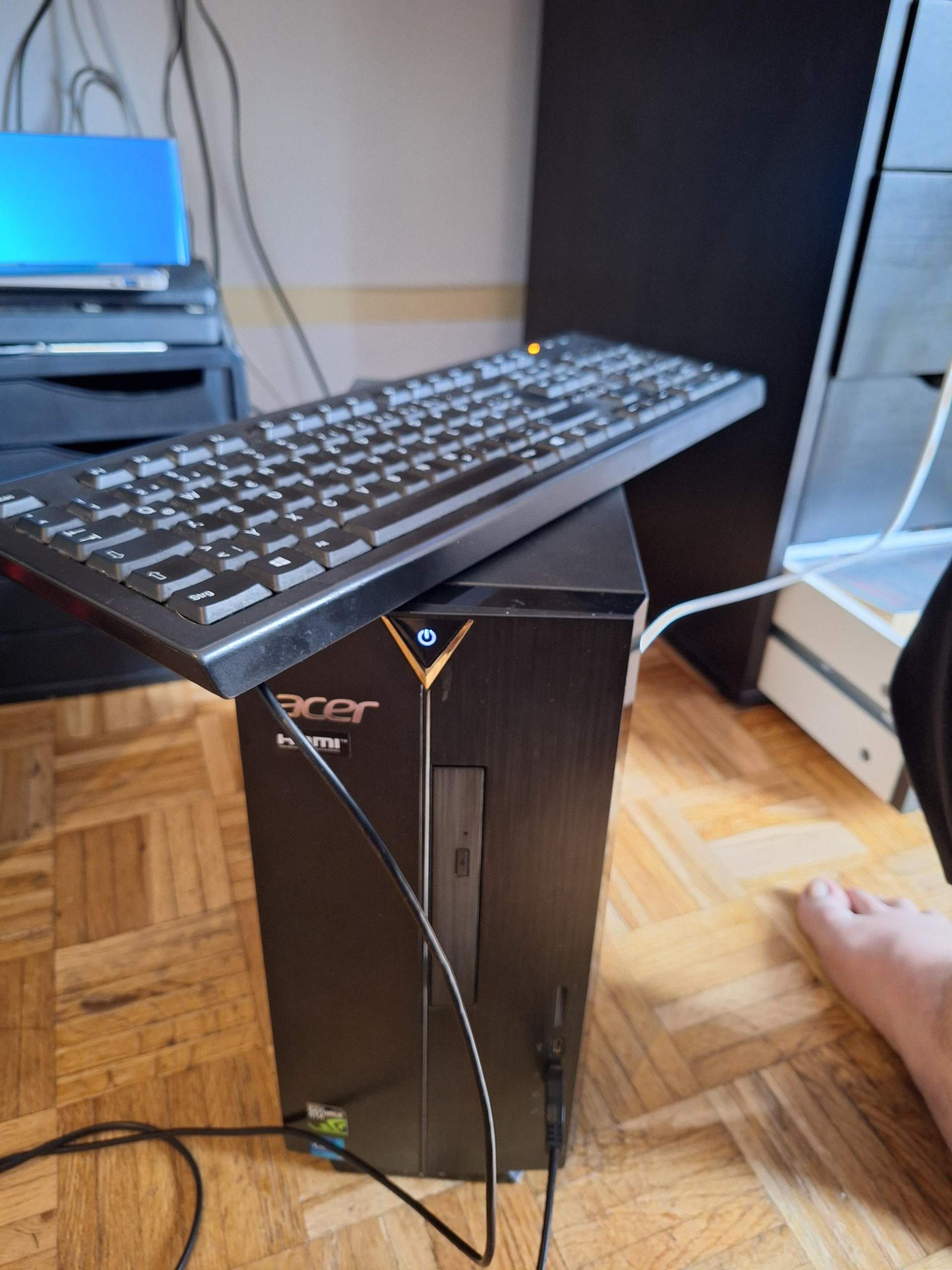 Battlefield 3 Maus Und Tastatur Reagieren Nicht Tastatur und maus funktionieren nicht(kann passowort von pc) nicht