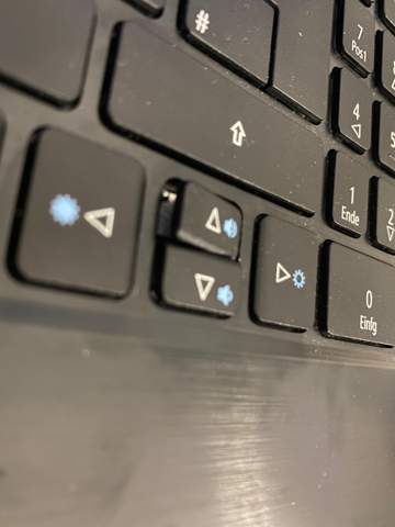 Taste Aus Tastatur Abgesprungen Wie Reparieren Computer Pc Technik