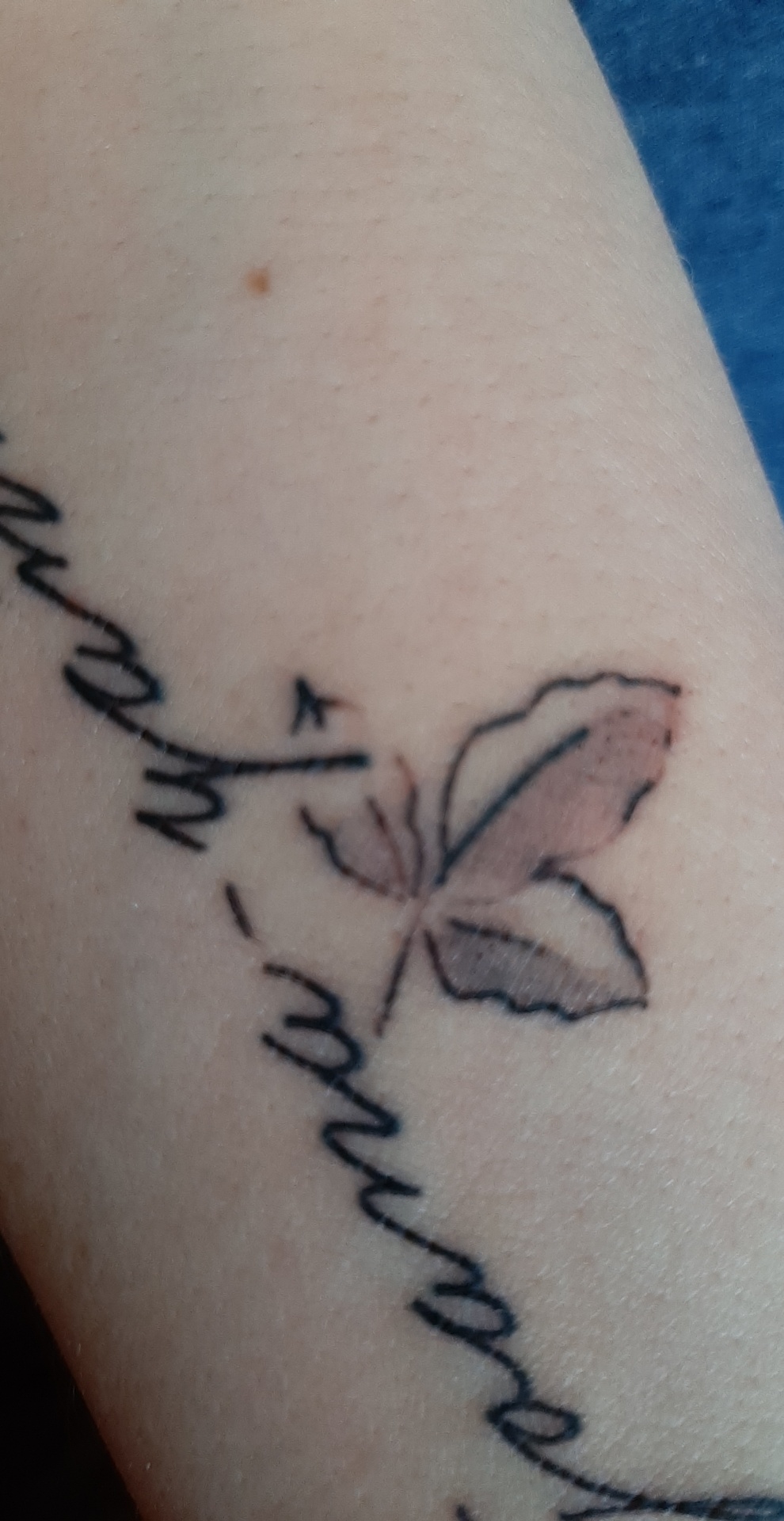 Tattoo nimmt Farbe nicht an?
