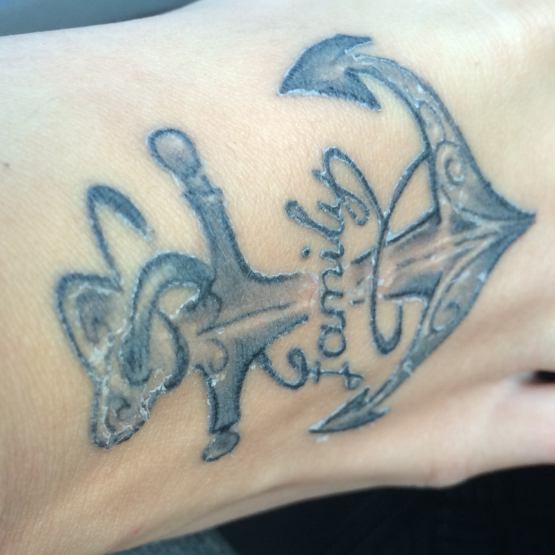 Tattoo 2. Woche, HILFE! (Heilprozess, Frisches Tattoo)