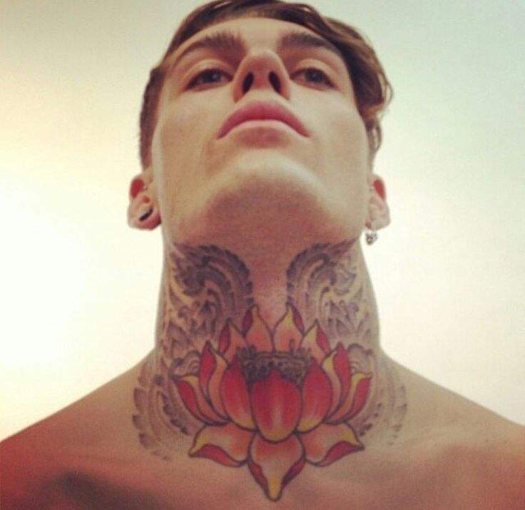 Tattoo Am Hals Ungefahre Kosten Tattoo Am Hals Ungefahre Kosten