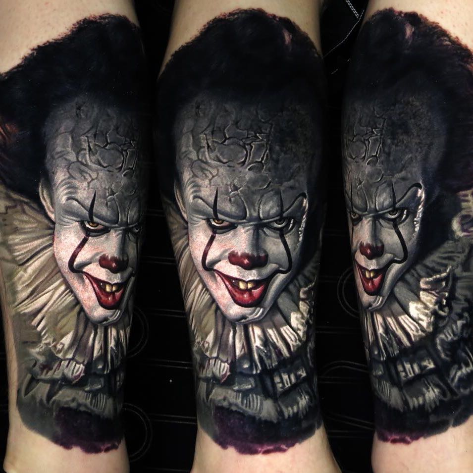 Tattoo am Oberarm wie stark sind die Schmerzen beim stechen