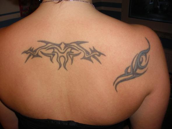 Tattoo am Rücken , Schmerzlich? (Schmerzen)