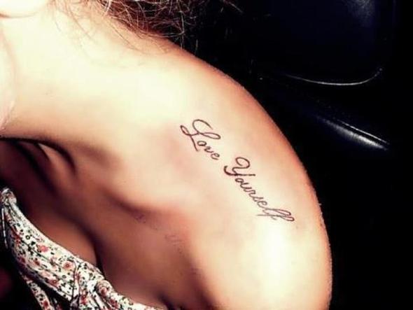 Tattoos Rippen 35 Amazing Ripped Skin Tattoo Art Designs