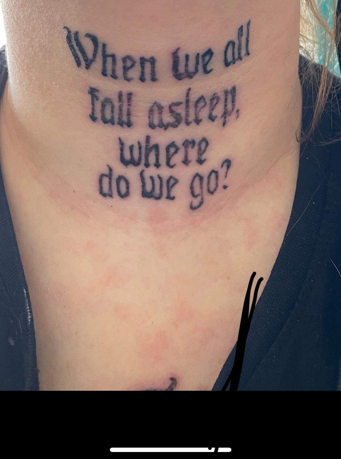 Tattoo Farbe geht weg?