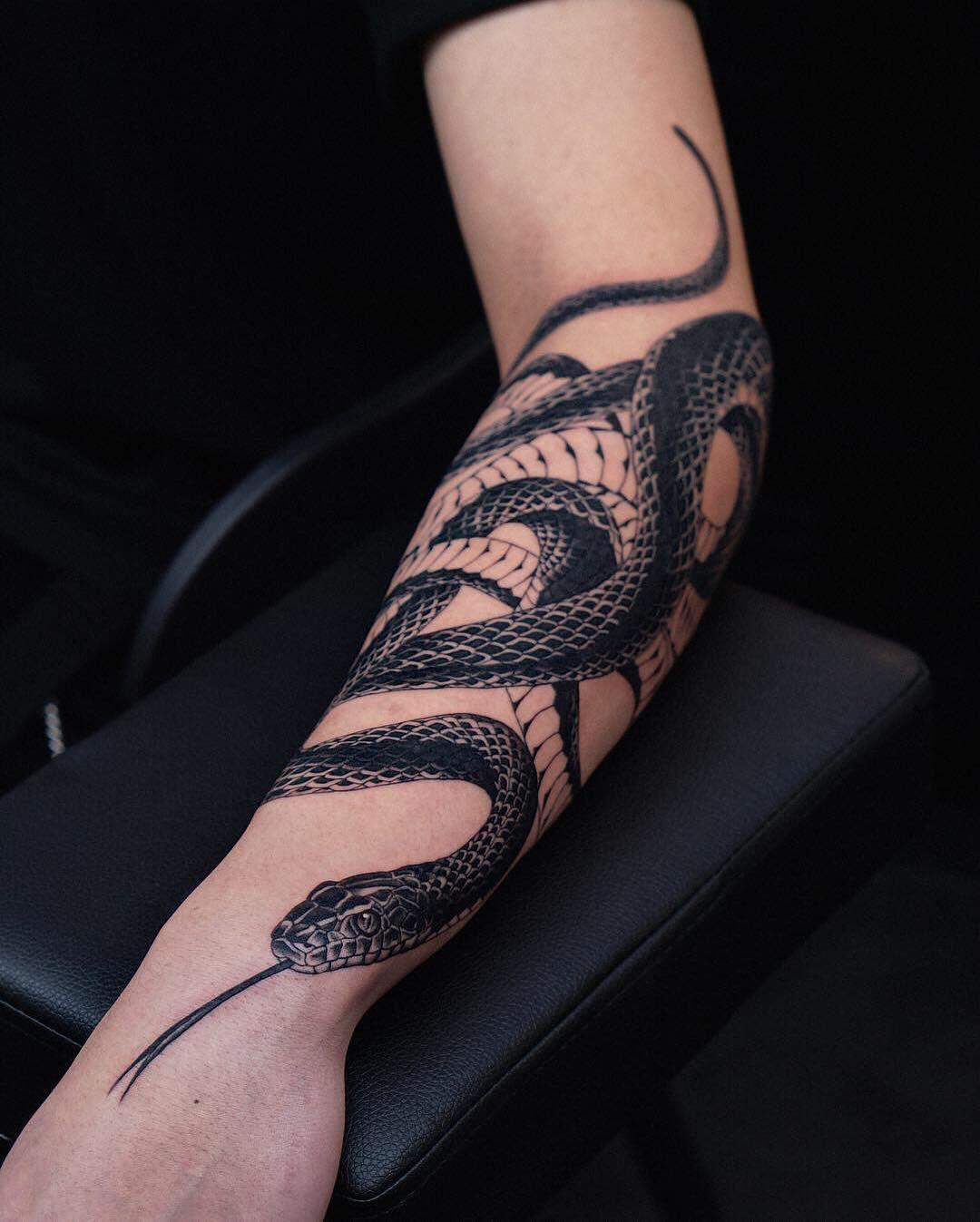 Tattoo Kosten Unterarm Schlange? (Preis, Art)