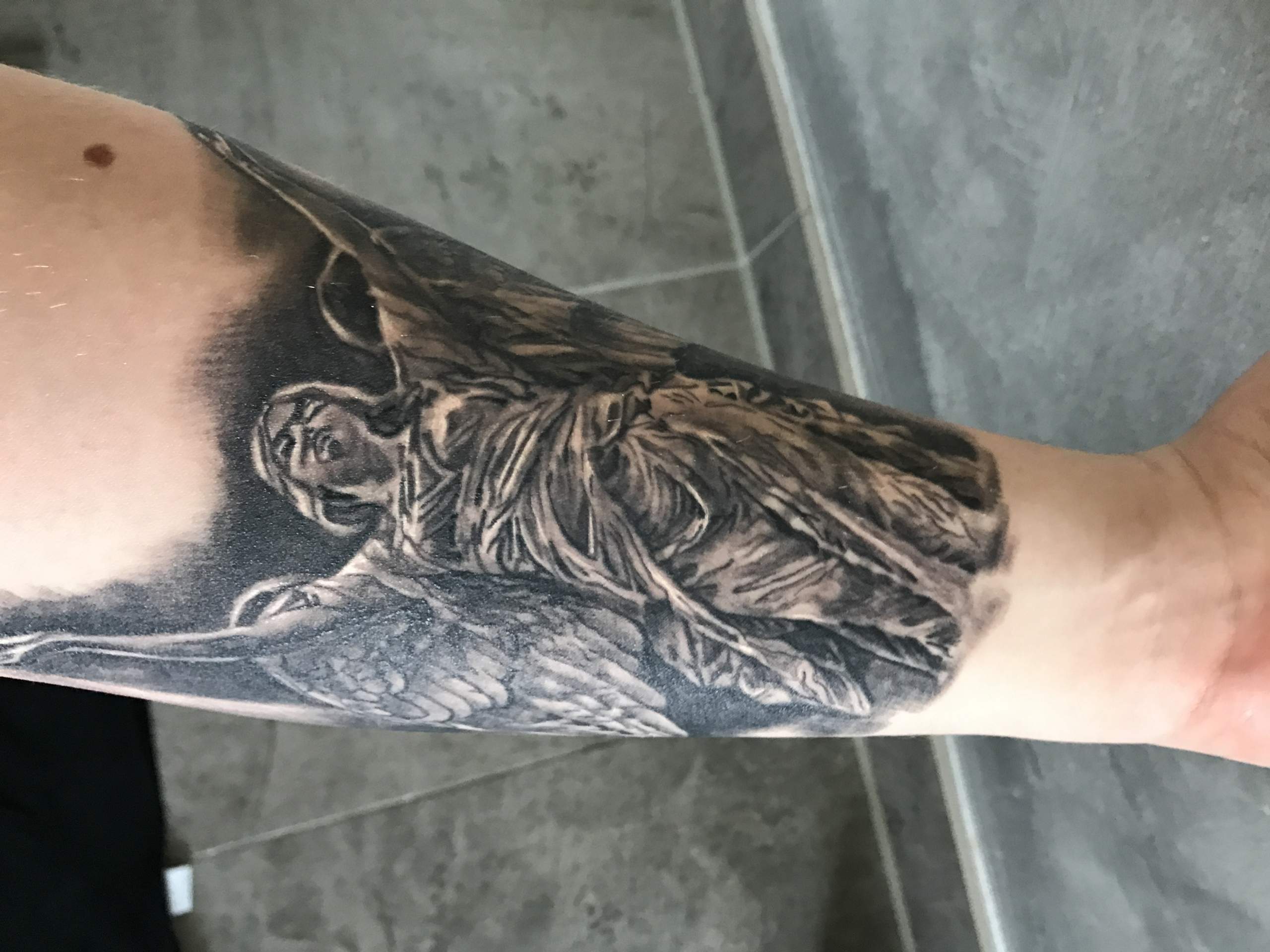 Tattoo Nach 1 Woche Abgeheilt Am See Bereits Schwimmen Tattoo Nach 1 Woche Abgeheilt Am See Bereits Schwimmen