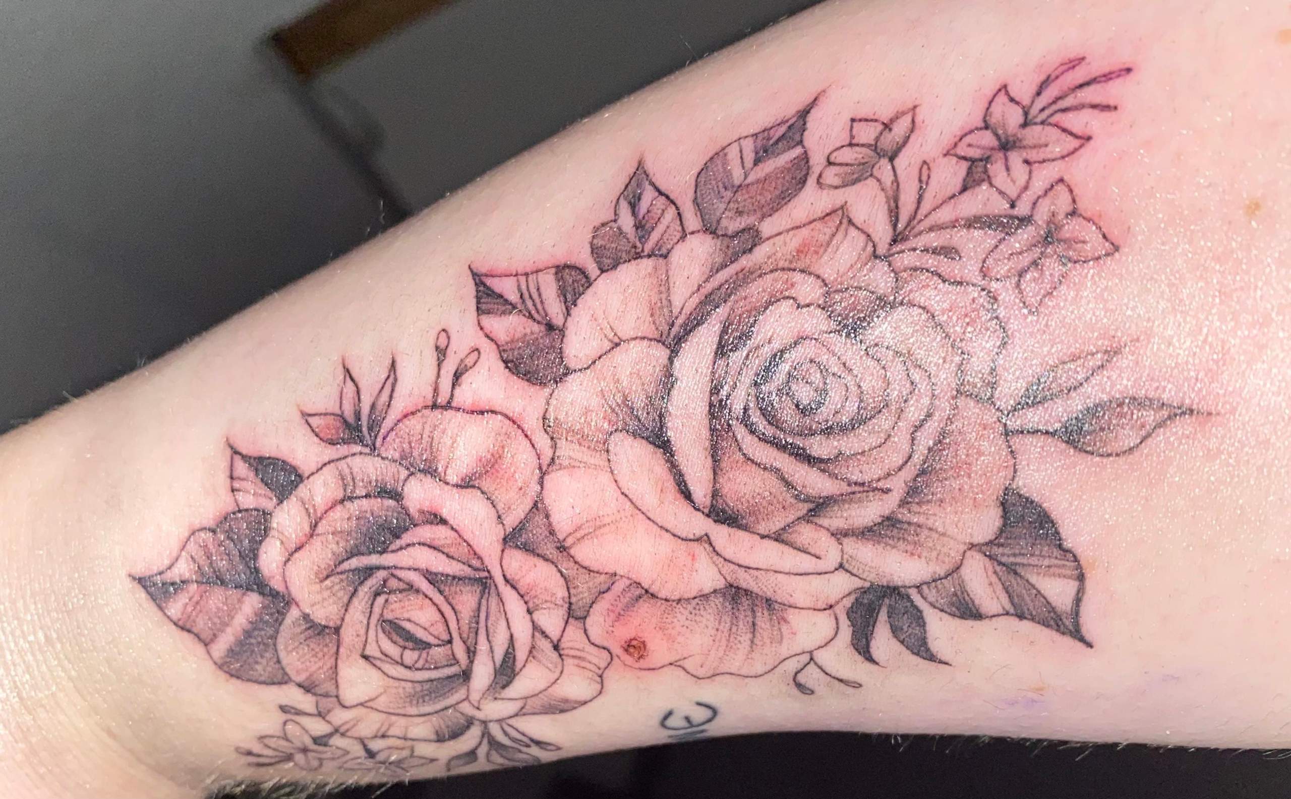 Tattoo nicht tief genug gestochen? (tätowieren, Bodymodification, Bodyart)