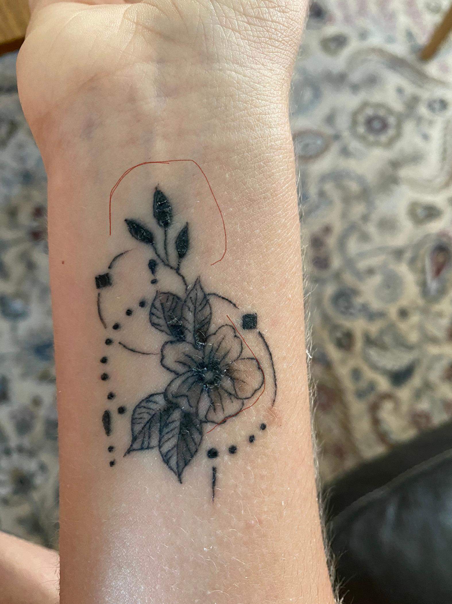 Tattoo schält sich, normal? (Tattoostudio, Tattoopflege, Tättowierer)