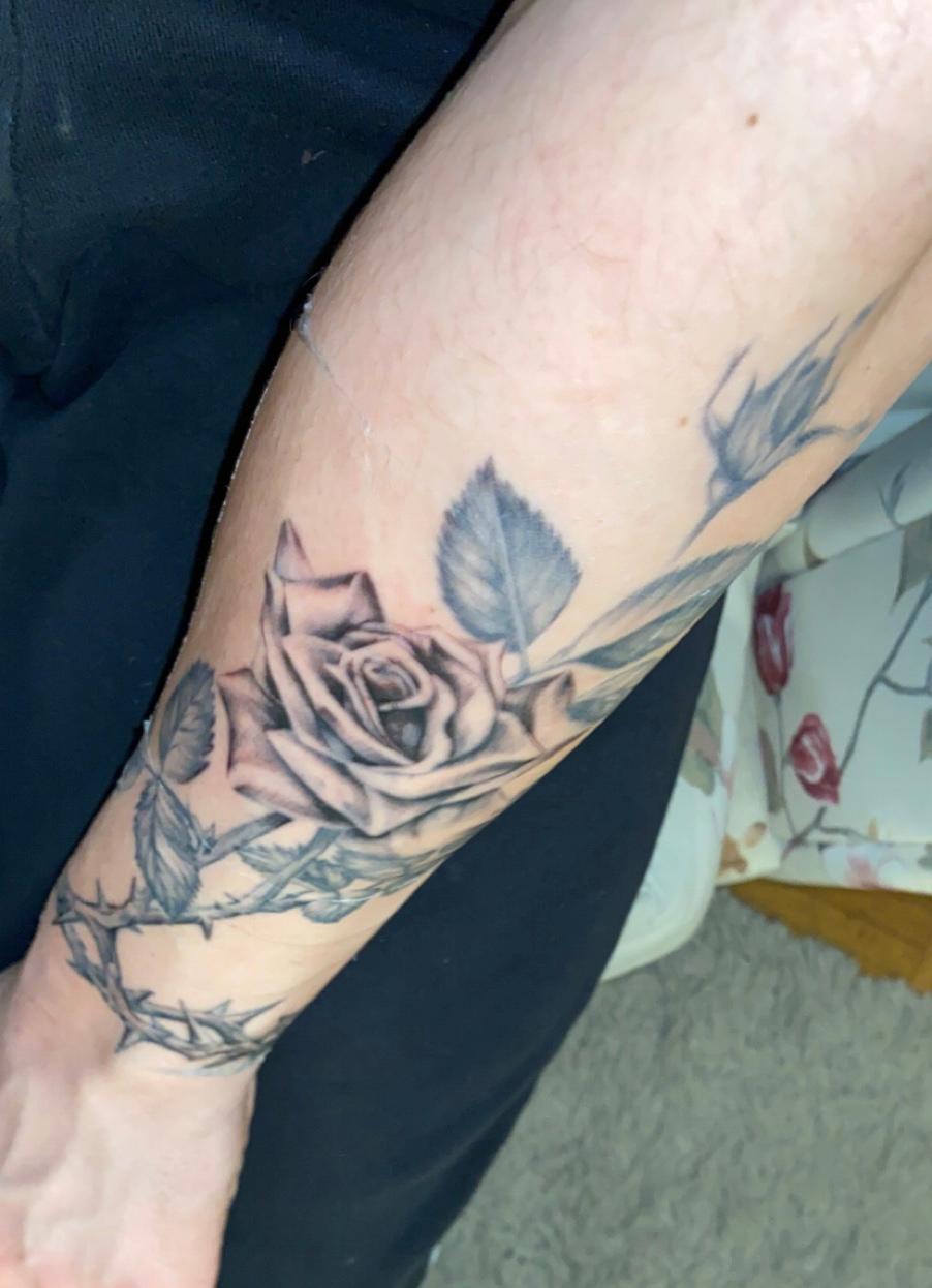 tattoo schlecht gestochen billigfarbe? (Gesundheit und Medizin, Haut