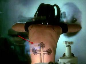 Das ist das Kreuz das ich mir gerne stechen lassen will - (Tattoo, Körperschmuck, bereuen)