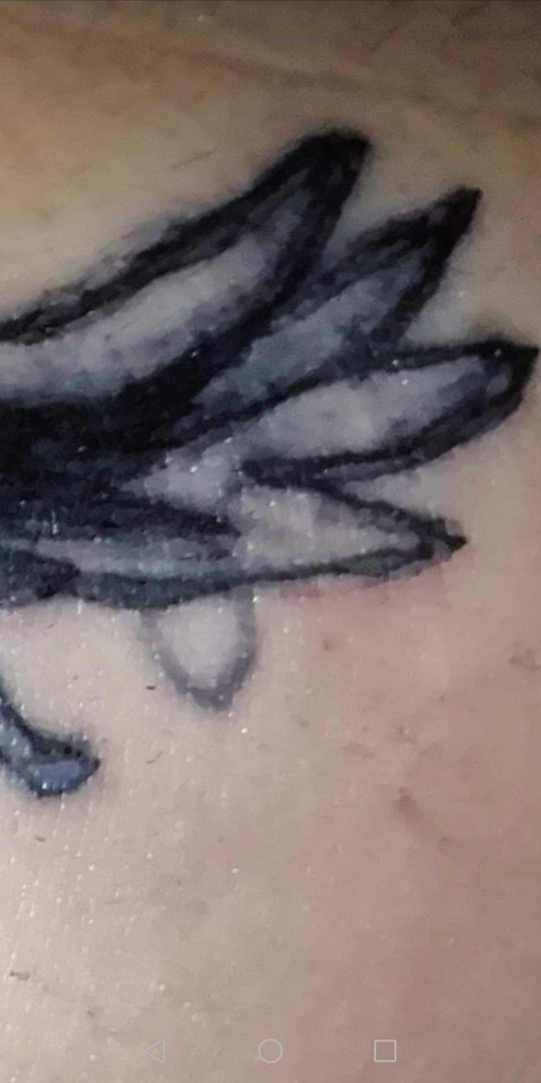 Tattoo zu tief gestochen? (Körper, Aussehen, Kunst)