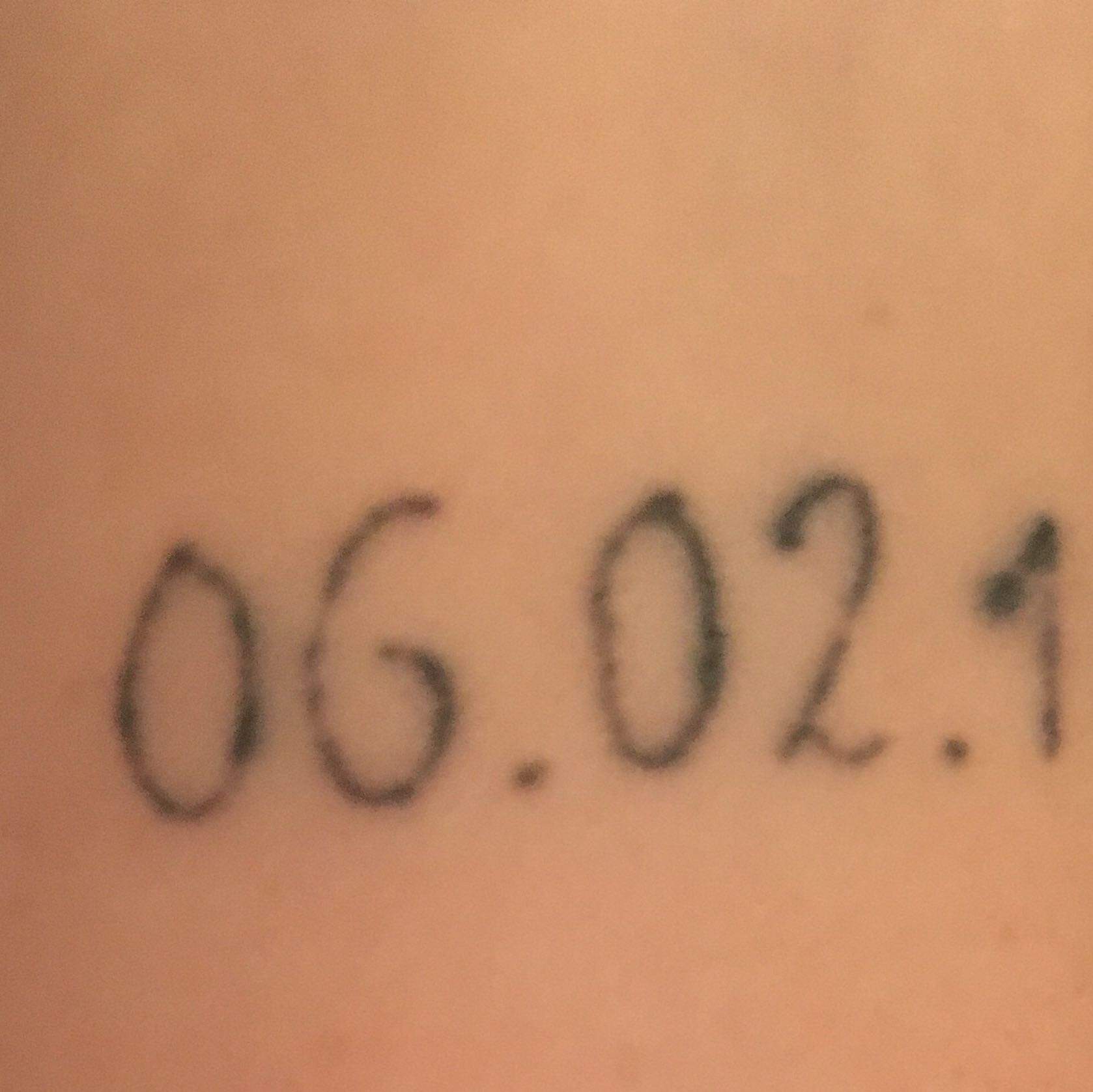 zu tief gestochen tattoo
