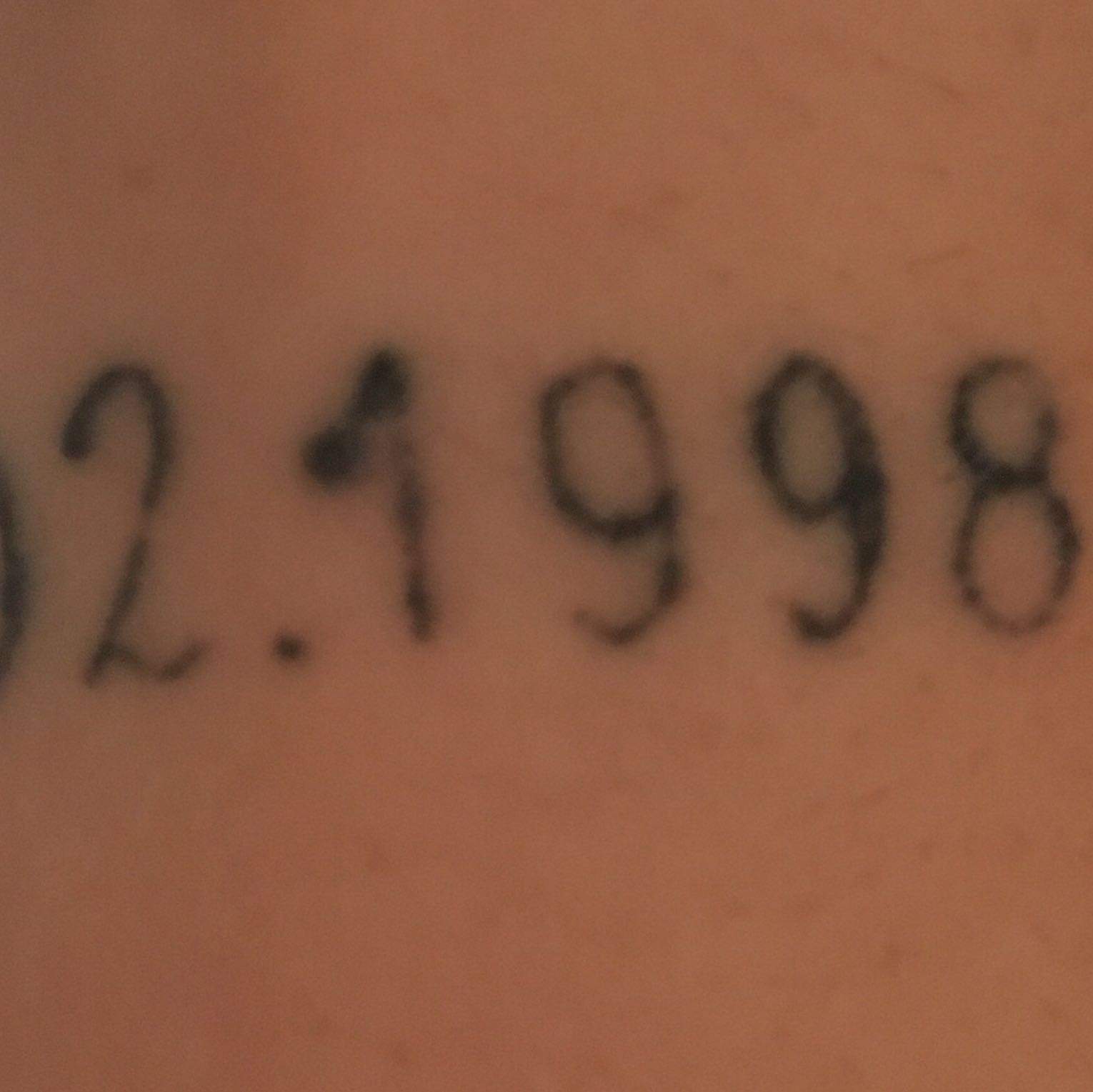 Tattoo zu tief gestochen? (Gesundheit und Medizin, Haut, Farbe)
