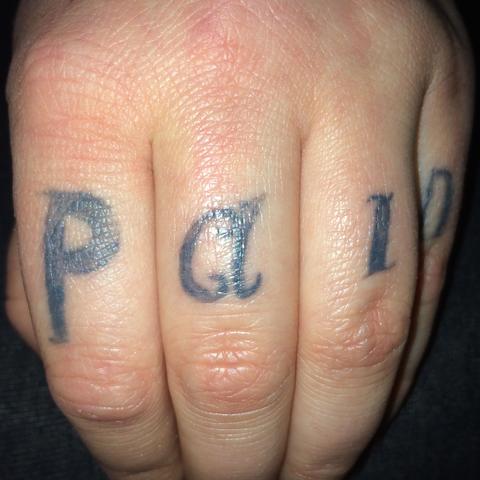 Tattoo - (Tattoo, Schrift, Finger)