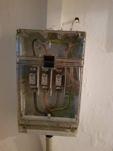 Telefonanschluss Im Haus Verlegt Internet Telefon Internetleitung