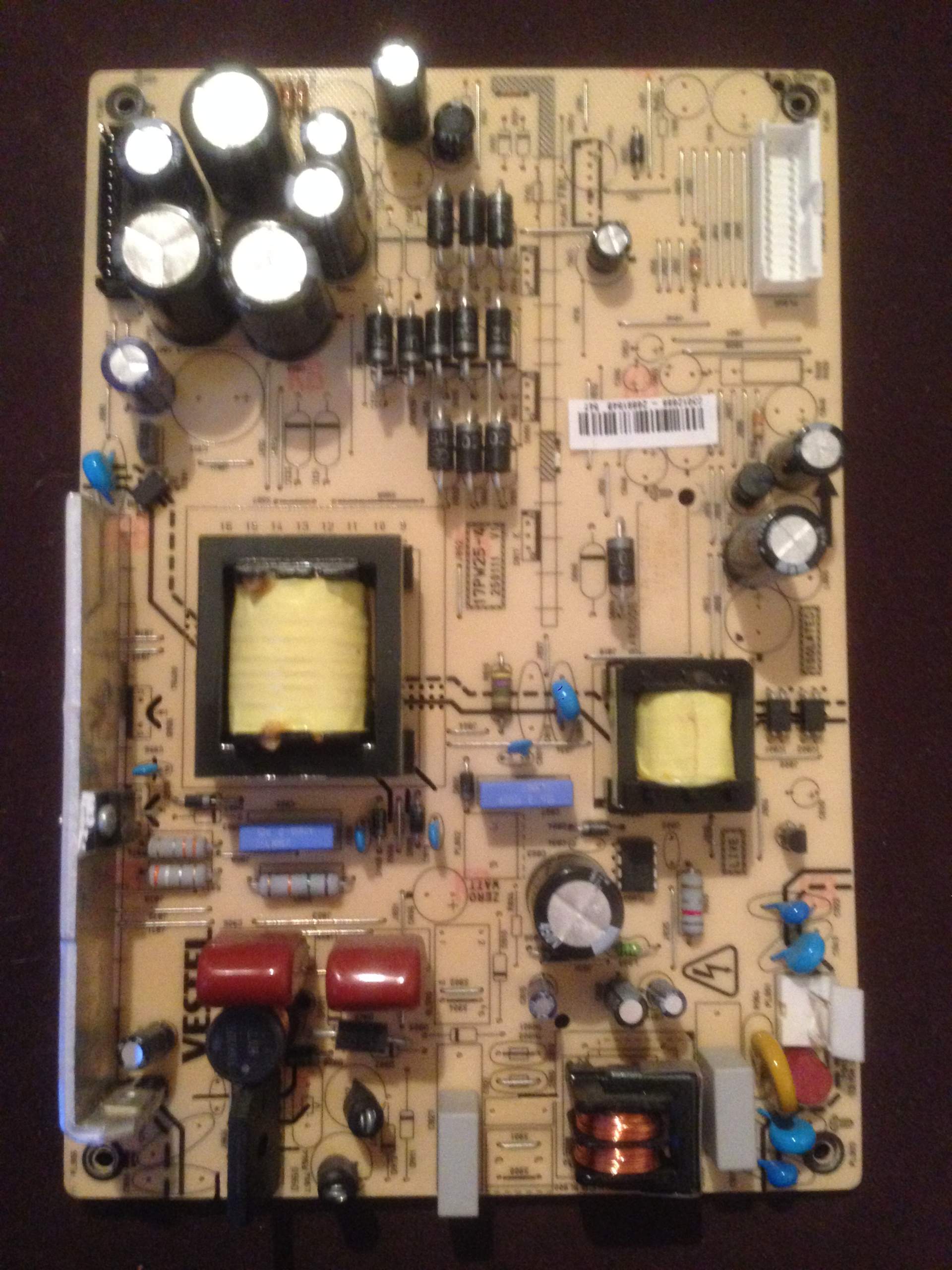 Telefunken Fernseher Led Blinkt Und Geht Nicht An Telefunken 3D TV Blinkt Rot, nur Hintergrundbeleuchtung? (Fernseher