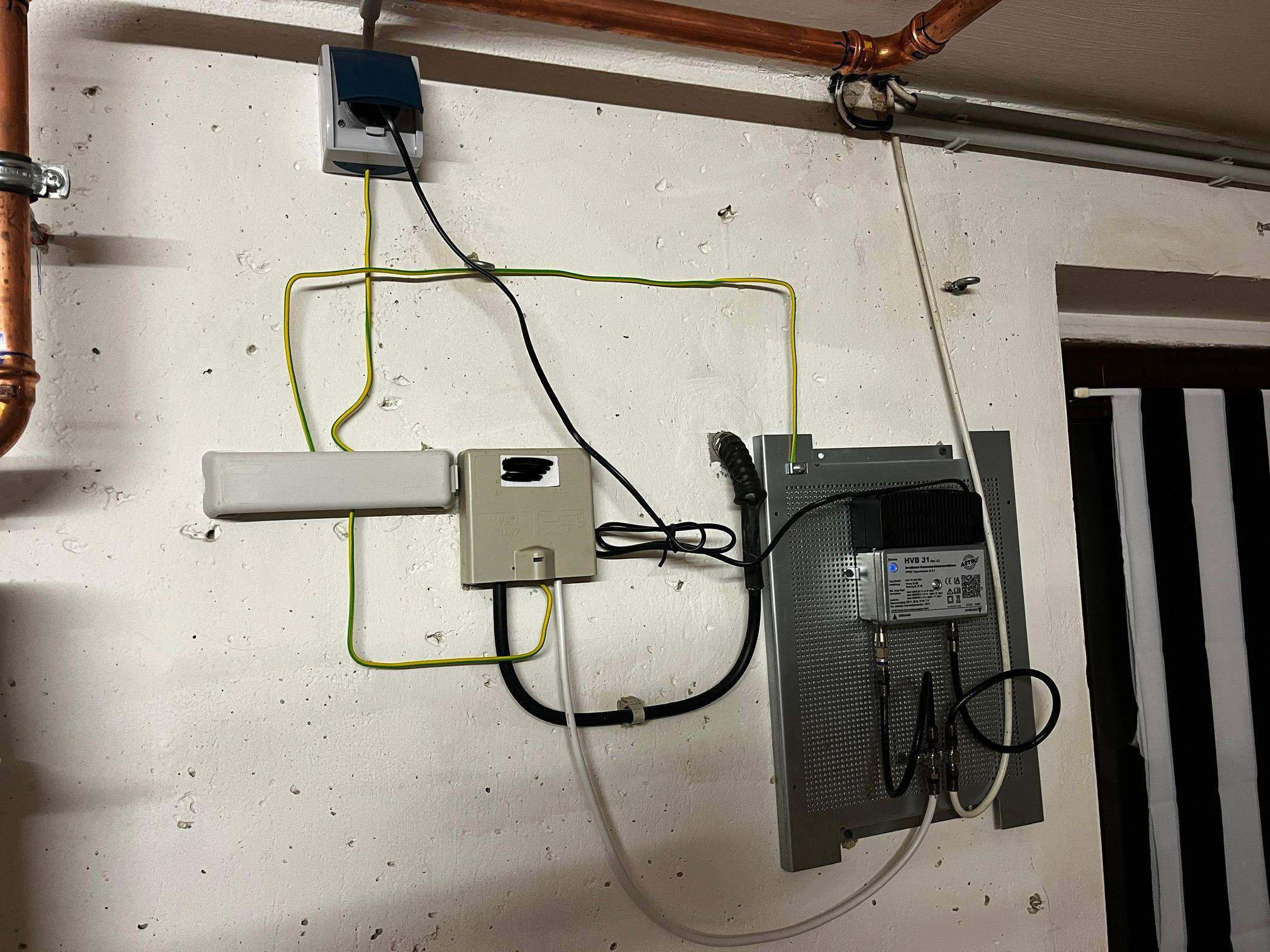 Telekom Hausanschluss? (Internet, Telefon, Kabel)