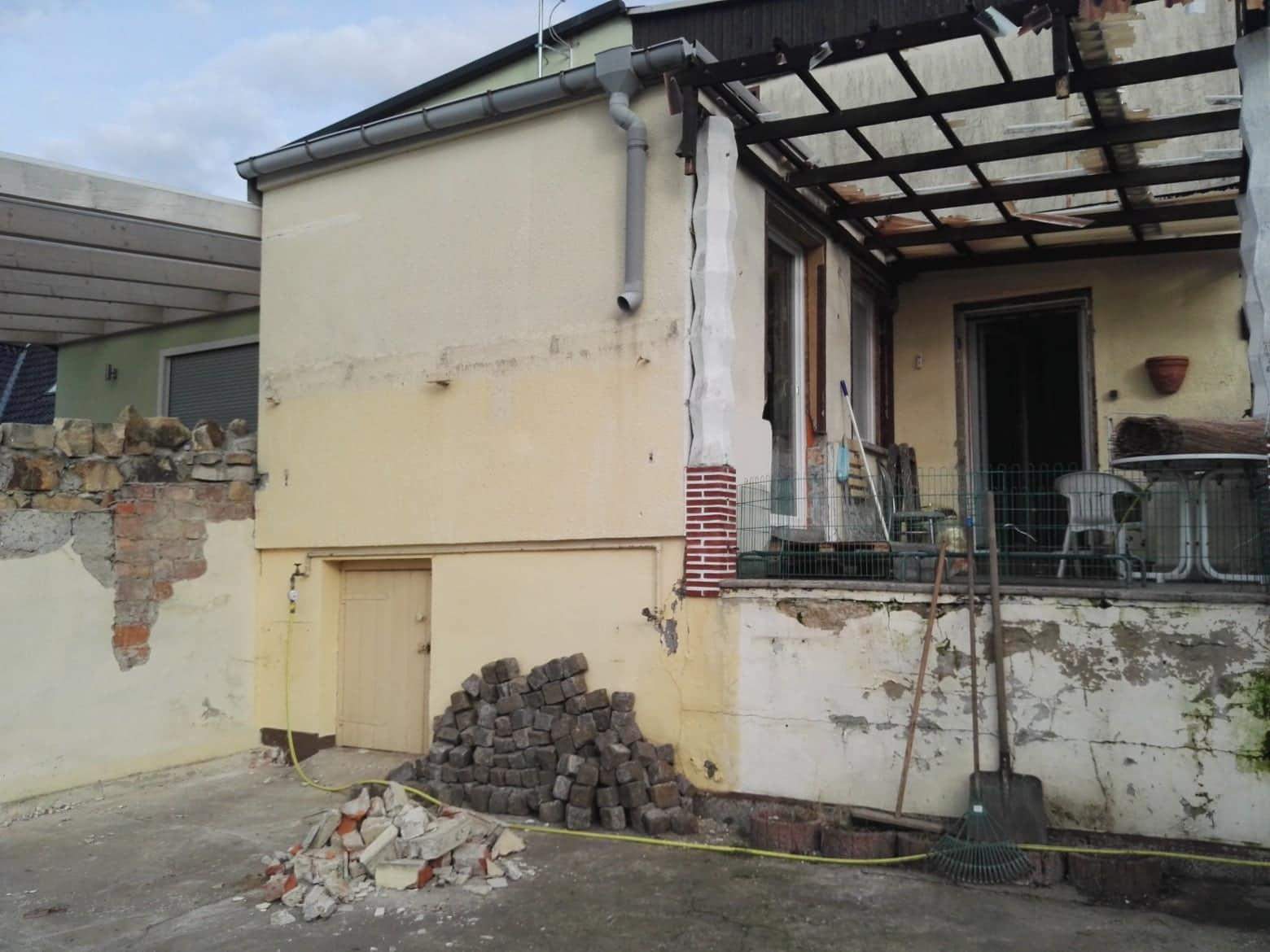 Terrasse aufschütten mit Bauschutt? (Recht, Garten, Terrassenbau)