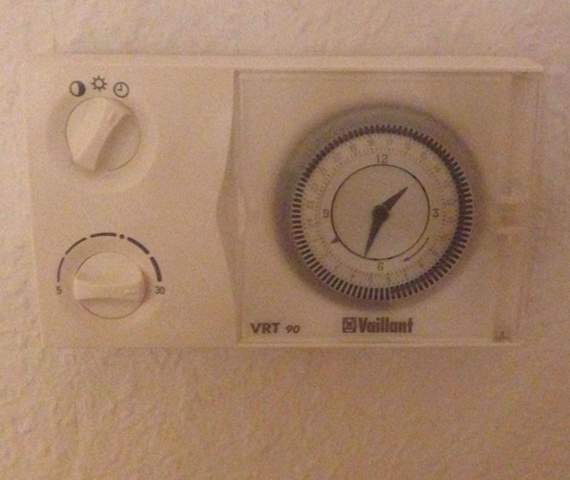 Thermostat einstellen Vaillant VRT 90?