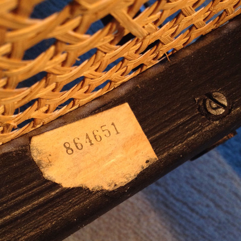 Etikett mit Nummer - (Antiquitäten, Stuhl, holzmoebel)